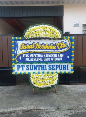 Papan Bunga Duka di Selong Blanak